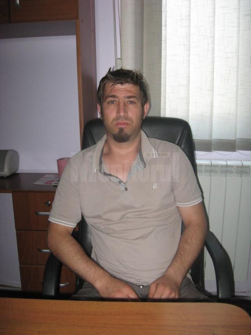 Constantin Savin: „Unul dintre ei mi-a furat banii pe care îi aveam la mine, altul m-a lovit, iar apoi au dispărut” Constantin Savin: „Unul dintre ei mi-a furat banii pe care îi aveam la mine, altul m-a lovit, iar apoi au dispărut”