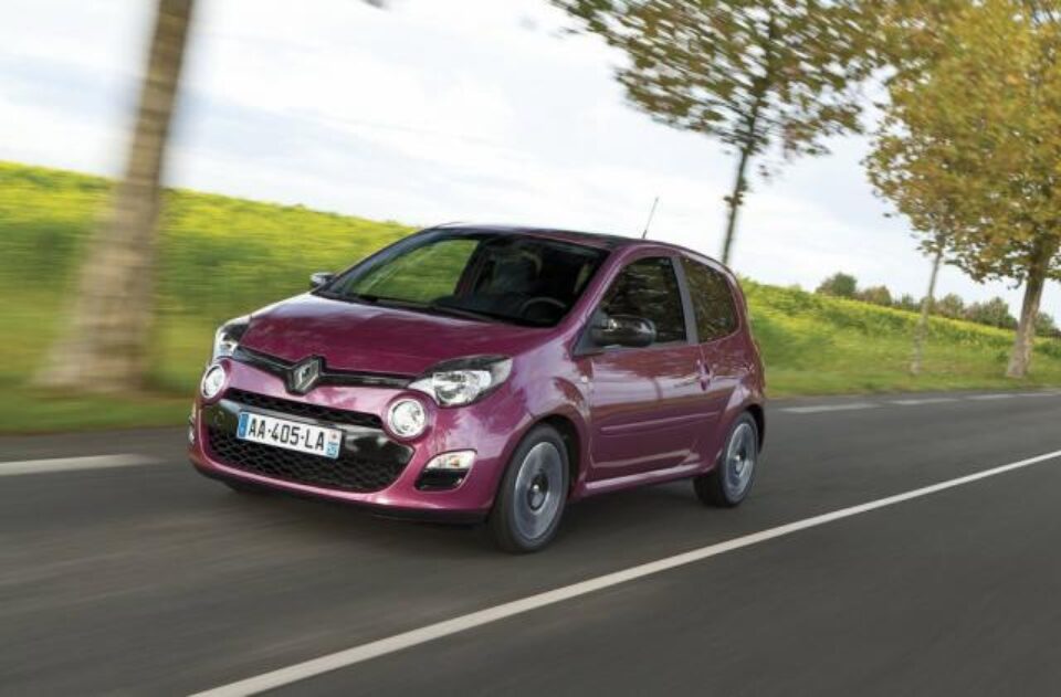 Renault vrea o mașină mai ieftină decât Logan