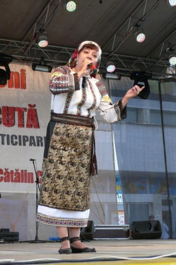 Prima zi de spectacole, la Zilele Municipiului Fălticeni