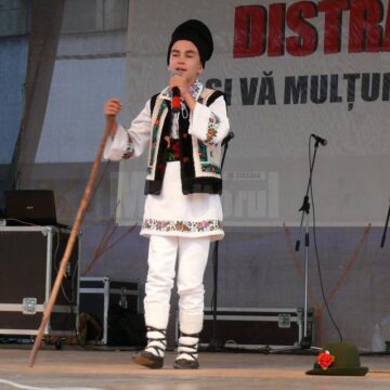 Prima zi de spectacole, la Zilele Municipiului Fălticeni