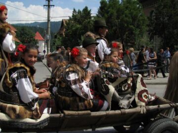 Festivalul ”Întâlniri bucovinene”, unicul festival din Europa dedicat bucovinenilor de pretutindeni