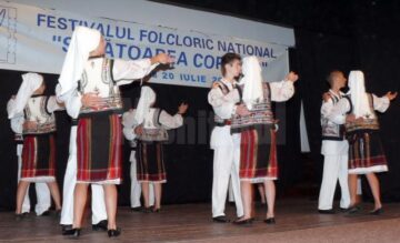 A VIII-a ediție a Festivalului – Concurs Folcloric Național „Șezătoarea copiilor”