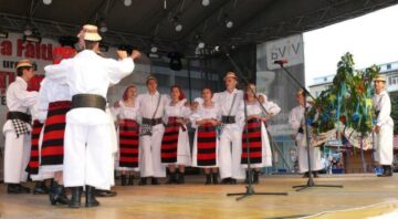 Ansamblul „Cununița Săsarului”