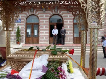 Sute de credincioși, la procesiunea de Sfântul Ilie