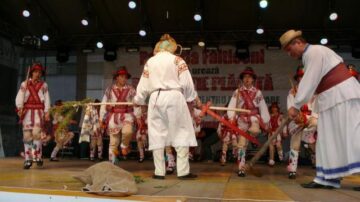 Marele Premiu al Festivalului a fost câștigat de Ansamblului „Mugurașii Iminogului” din Perieți, județul Olt