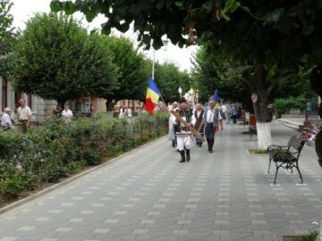 Sute de credincioși, la procesiunea de Sfântul Ilie