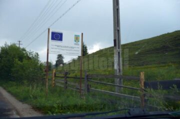 Mixtura asfaltică s-a degradat accentuat pe mai multe porțiuni