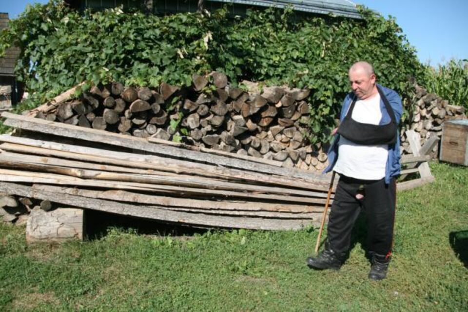 Axinte Fedorovici, bărbatul rămas infirm în urma unui grav accident din 2008