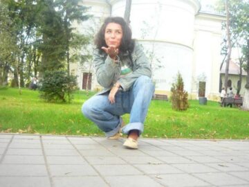 Oana Petrachi iubește matematica, dar scrie și poezii