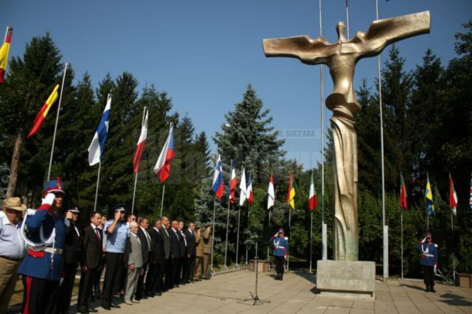 Reprezentanții autorităților au participat la Ziua Imnului Național