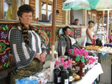 Standuri cu produse specifice zonei