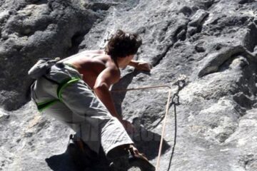 Rarău Climbing Open este un concurs de escaladă ce își propune dezvoltarea și promovarea escaladei sportive în Romania