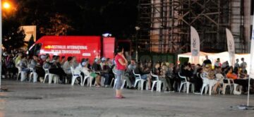Timp de două zile, Caravana TIFF s-a aflat în Piața „Nada Florilor” din Fălticeni