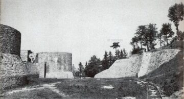 Cetatea în anii 50 și 60, înainte de debutul marilor lucrări din 1962