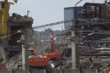 Acesta este doar primul pas al demolărilor de la Ambro