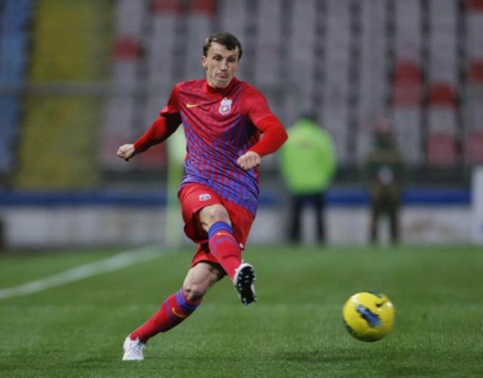 Chiricheș rămâne la Steaua până la noi ordine