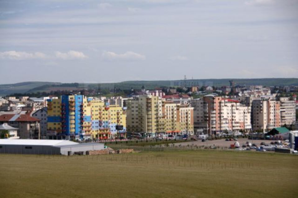 De luni, peste 22.000 de apartamente din municipiul Suceava, fără apă caldă la robinete De luni, peste 22.000 de apartamente din municipiul Suceava, fără apă caldă la robinete
