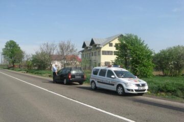 Polițiștii Serviciului Rutier au organizat o acțiune pentru depistarea șoferilor care încalcă legislația rutieră