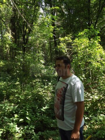Adrian Stanciu, turist din București: Ne place parcul, dar nu prea e amenajat. Câteva băncuțe și puțină curățenie ar fi binevenite