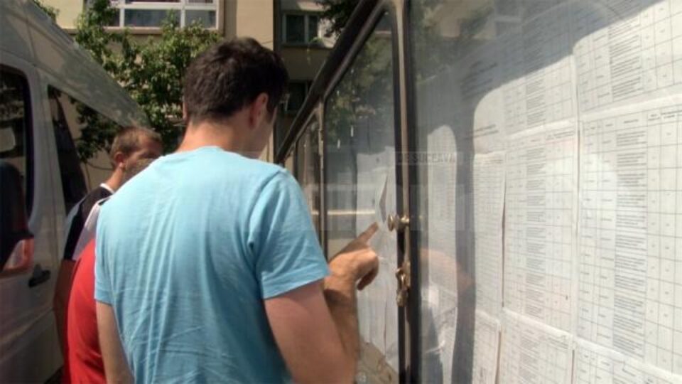 După afișarea rezultatelor de la examenul de titularizare, 128 de cadre didactice au solicitat recorectarea lucrărilor