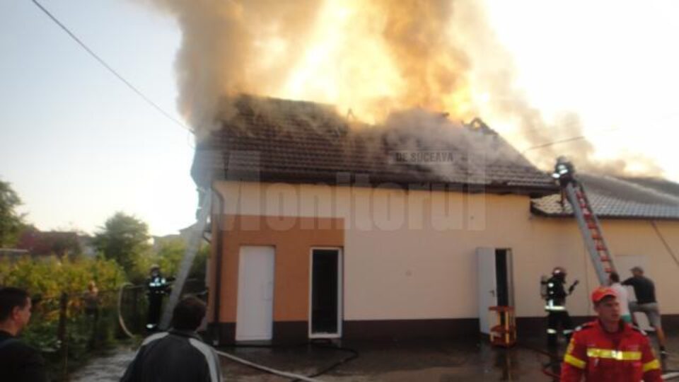 Incendiu violent la o brutărie din Rădăuți