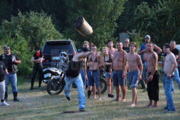 Aproape 150 de bikeri din România, Austria și Italia s-au reunit la finele săptămânii trecute la Sucevița