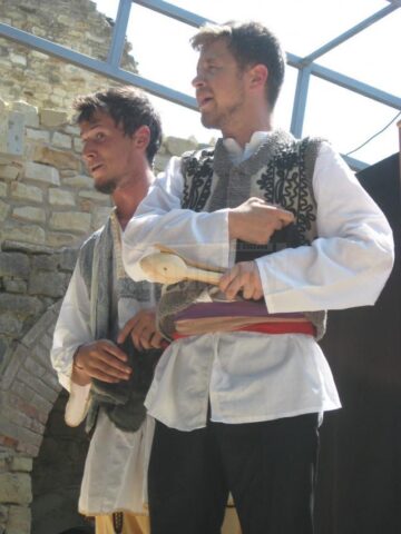 Spectacole de teatru pentru copii