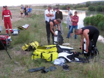 Doi tineri s-au înecat, aseară, în râul Suceava. Cinci tragedii la scăldat în ultimele zile