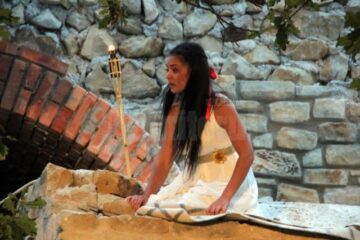 „Romeo și Julieta”, în Cetatea de Scaun a Sucevei