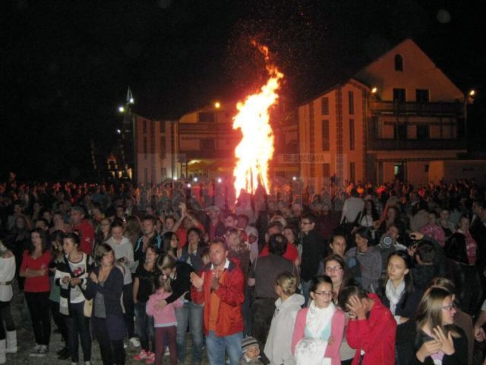 Festivalul Național al Păstrăvului s-a desfășurat în comuna-muzeu Ciocănești