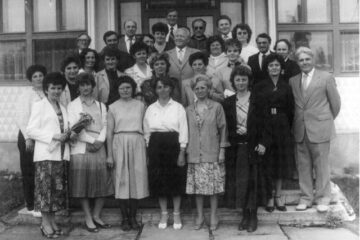 Foștii dvs. elevi ai Liceului Pedagogic Gura Humorului, promoția 1971
