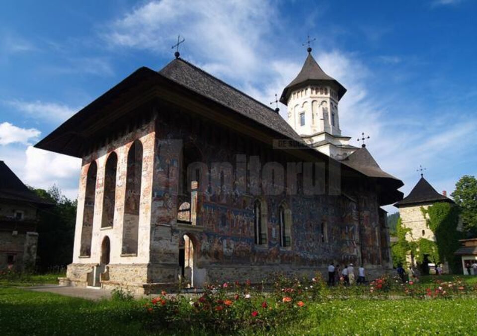 Mănăstirea Moldovița este una dintre cele mai vechi așezări monahale, cu un important trecut istoric