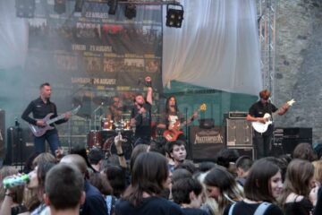 Prima seara a Festivalului Internațional Bucovina Rock Castle, ediția a III-a