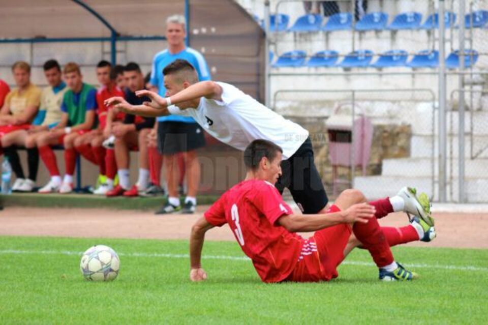 Echipa de fotbal Rapid CFR Suceava a încheiat seria meciurilor test cu o remiză în fața echipei CSM Kosarom Pașcani