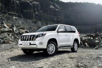 Toyota Land Cruiser vine în toamnă cu îmbunătățiri
