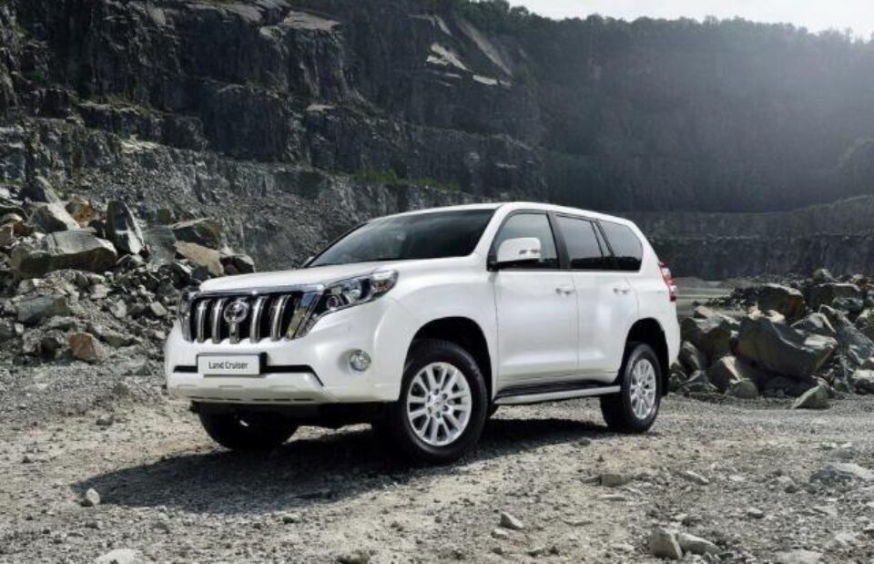 Toyota Land Cruiser vine în toamnă cu îmbunătățiri