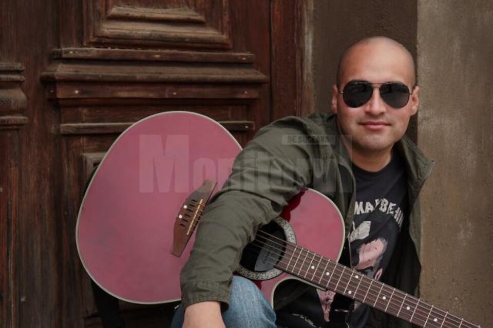 Artistul chilian Jose Luis Perez