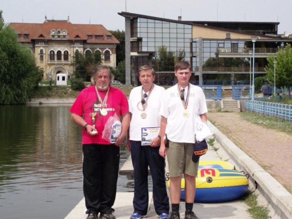 Familia Catană a triumfat la Campionatul Național de Navomodele