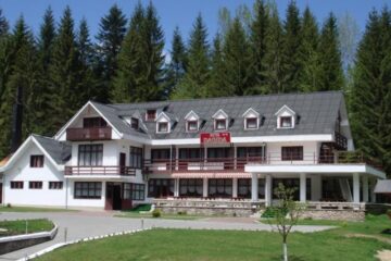 Complex Turistic "DAGIDA" - Hotel Dagida (www.inbucovina.ro)