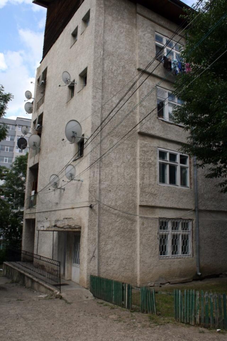 Căminul în care s-a produs furtul