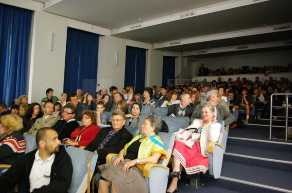 Săli arhipline la Suceava și Rădăuți, la premiera filmului “Sunt o babă comunistă”