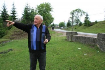 Inginerul Dumitru Baciu, unul dintre oamenii care au muncit la drumul Sadova Palma Sucevița