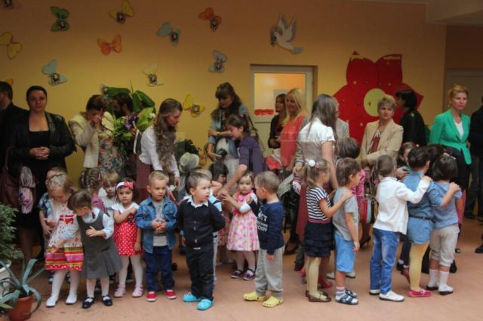 160 de copii au început ieri cursurile Grădiniței cu Program Prelungit „Sfântul Ioan cel Nou”