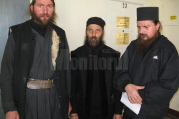 Trei dintre cei patru călugări agresați la Schitul Sf. „12 Apostoli”