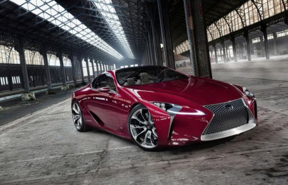 Lexus pregătește un nou model sportiv