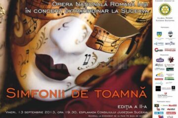 Regal de muzică clasică, pe esplanada Consiliului Județean