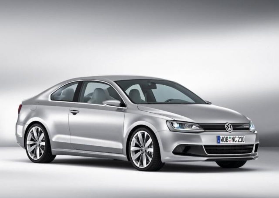 Volkswagen intenționează producția unei versiuni Jetta Coupe