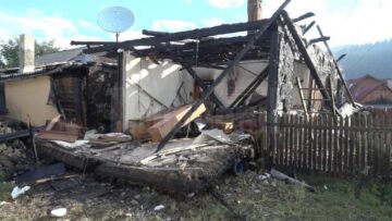 Explozia, urmată de incendiu, s-a produs în plină noapte