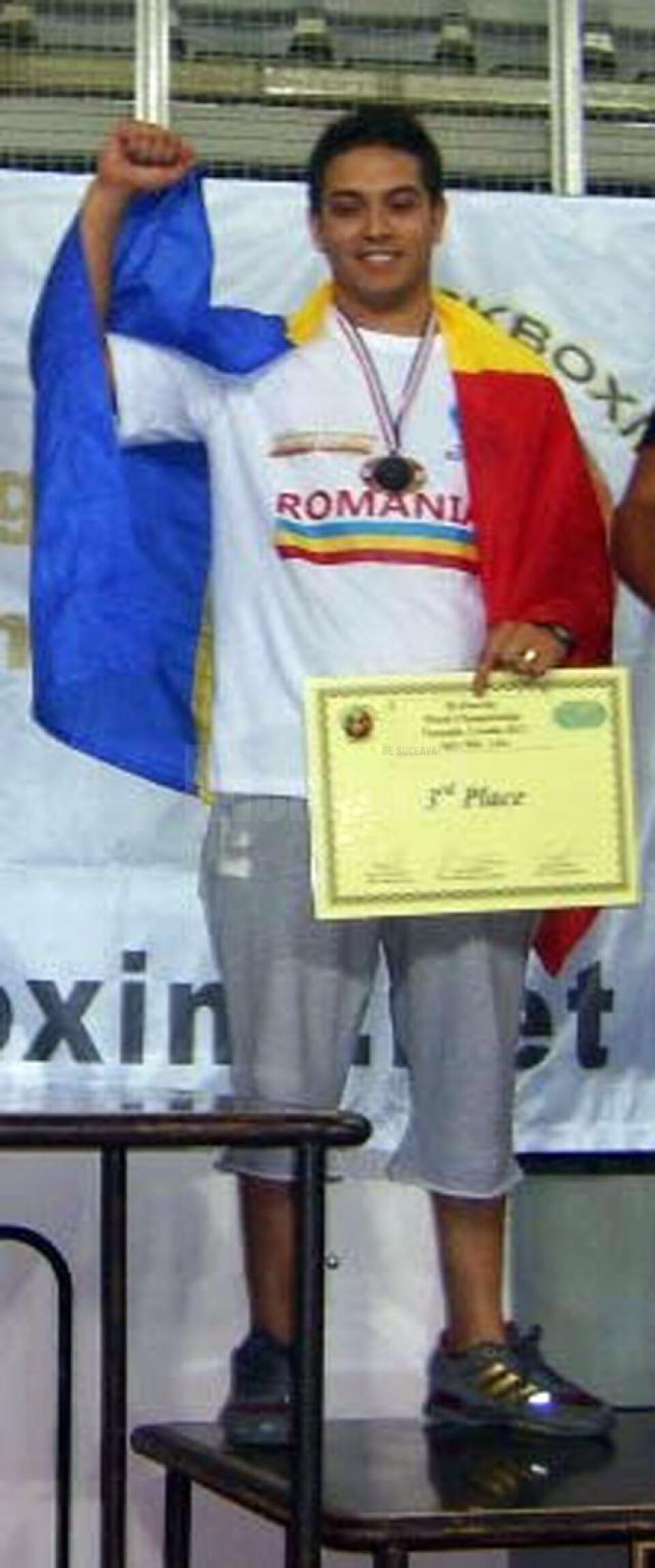 Decebal Savu, din clanul „Turu”, practicant de kick boxing