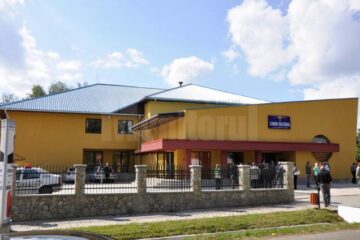 Cămin cultural din Mitocu Dragomirnei, realizat cu implicarea directă a deputatului PDL de Suceava, Ioan Balan